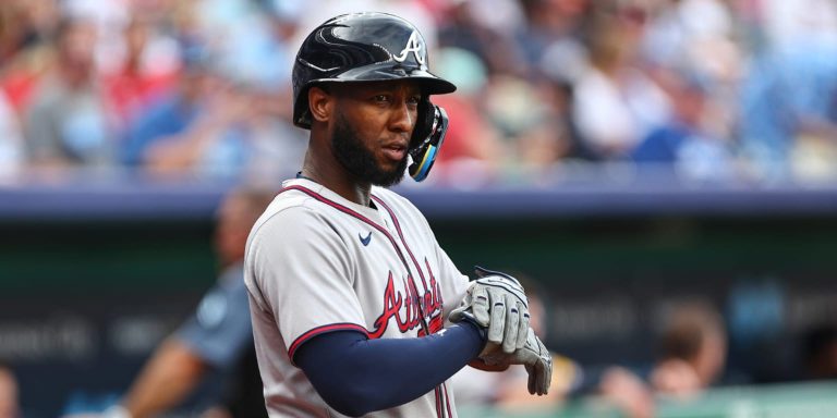 noticia-mlb-MLB-suspende-por-162-juegos-al-OF-de-los-Bravos-Ju