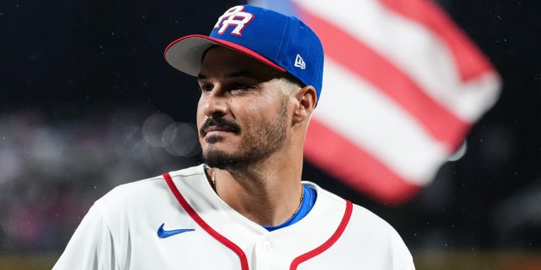noticia-mlb-Nolan-Arenado-vive-una-nueva-experiencia-con-el-T