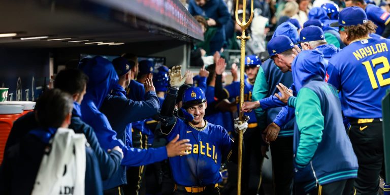 noticia-mlb-Quien-necesita-sencillos-Marineros-hacen-historia-