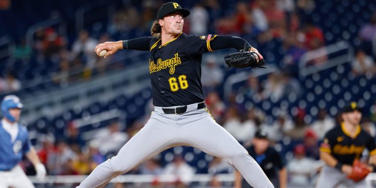 noticia-mlb-Rojos-adquieren-al-relevista-derecho-Nicolas-desde