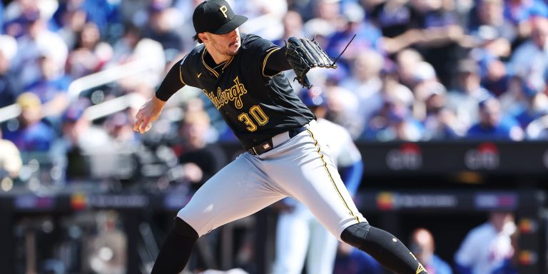 noticia-mlb-Skenes-con-el-uniforme-de-los-Yankees-N.Y