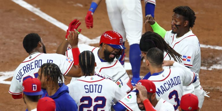 noticia-mlb-TRUENO-HISTRICO-R.D