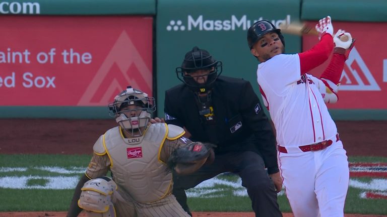 1er-HR-de-Willson-Contreras-como-Red-Sox-03042026