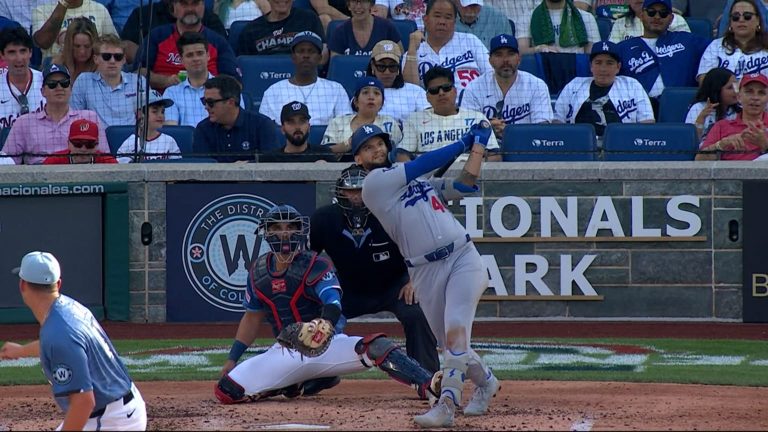 Andy-Pages-conecta-un-jonron-de-3-carreras-040420