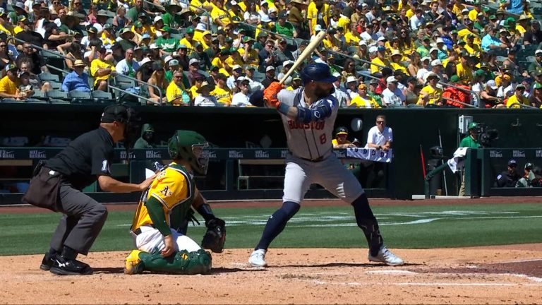 Christian-Walker-conecta-un-bambinazo-04042026