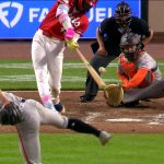 Elly-De-La-Cruz-conecta-sencillo-14042026