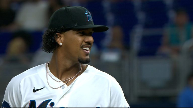 Eury-Perez-poncha-a-seis-08042026