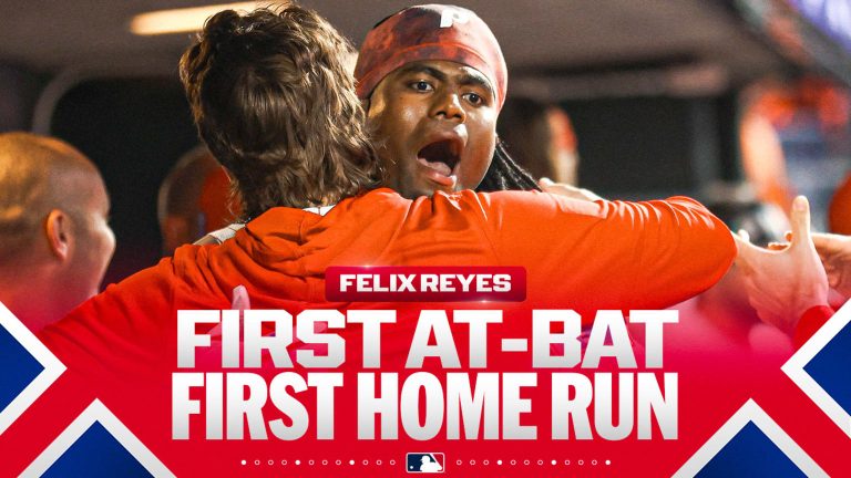 Felix-Reyes-batea-HR-en-primer-turno-al-bate-en-ML