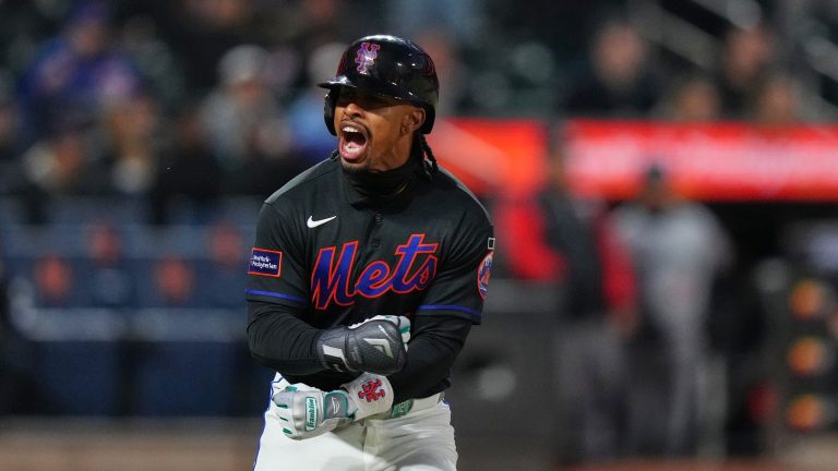 Francisco-Lindor-conecta-un-jonron-de-tres-carrera