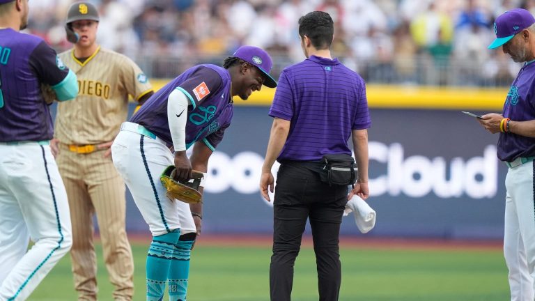 Geraldo-Perdomo-sale-del-juego-por-lesion-en-la-7m