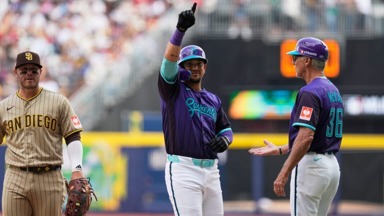 Ildemaro-Vargas-lleva-sus-juegos-en-fila-con-hit-a