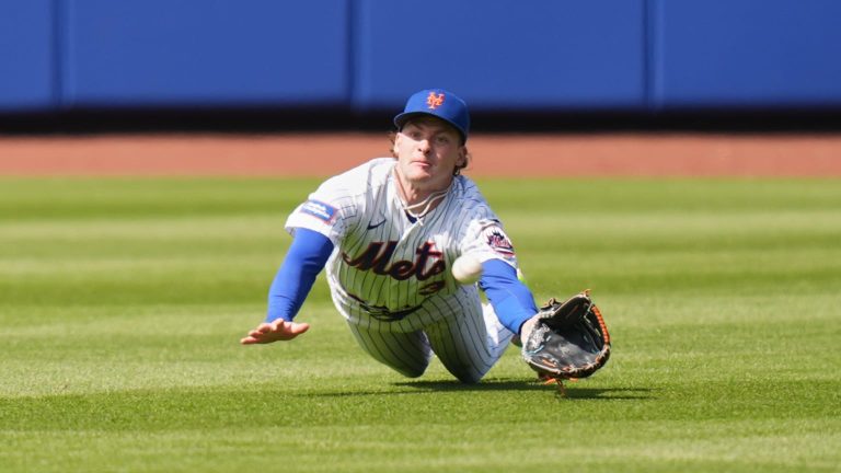 Increible-atrapada-de-Carson-Bengei-12042026