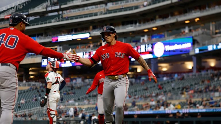 Jarren-Duran-pega-jonron-de-dos-carreras-13042026