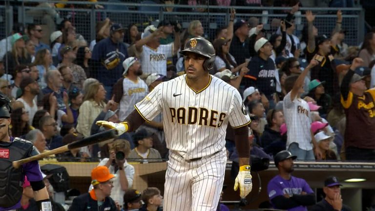 Jonron-de-tres-carreras-de-Ramon-Laureano-1104202