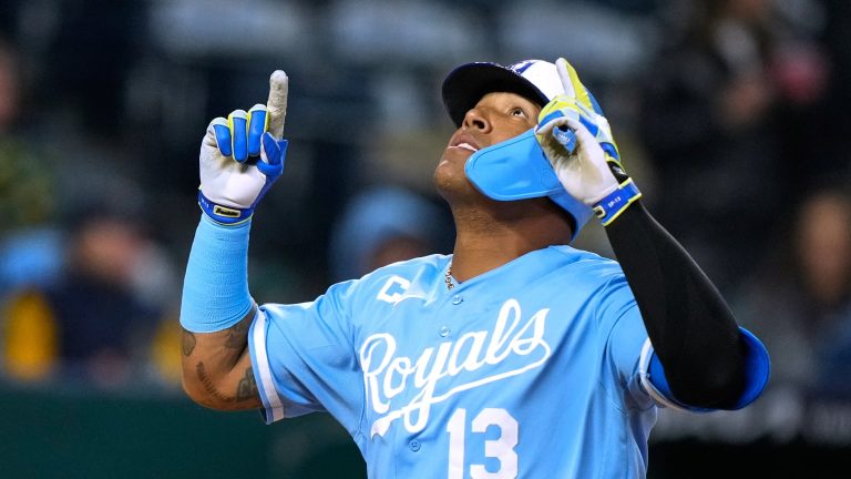 Jonron-solitario-de-Salvador-Perez-04042026