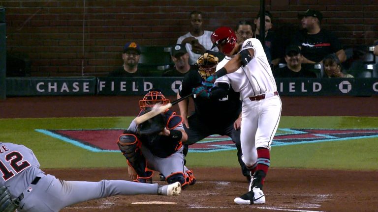 Jose-Fernandez-pega-su-primer-jonron-en-Grandes-Li