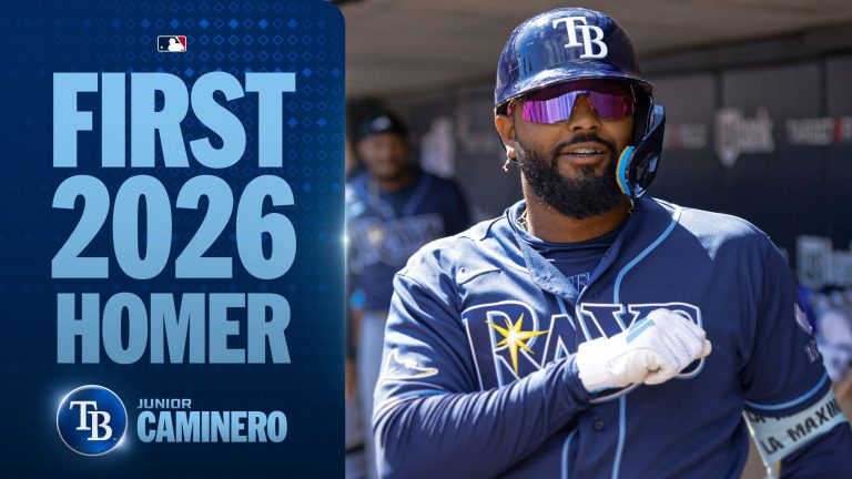 Junior-Caminero-pega-su-primer-jonron-de-2026-050