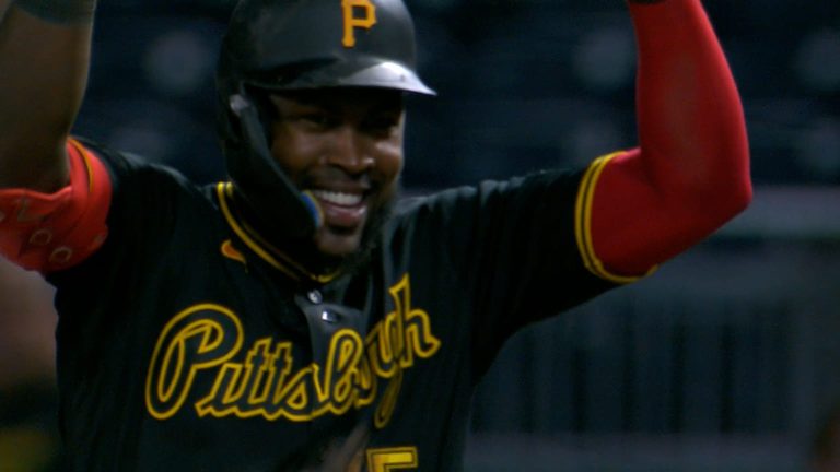 Oneil-Cruz-pega-sencillo-de-dos-carreras-13042026