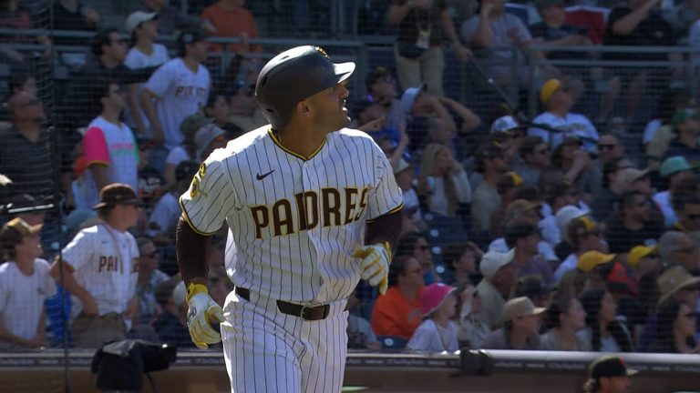 Ramon-Laureano-la-bota-con-uno-a-bordo-en-la-8va-