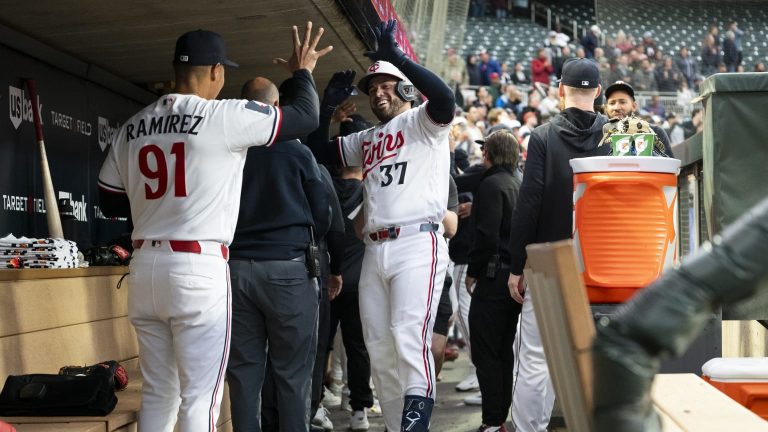 Victor-Caratini-pega-jonron-de-tres-carreras-1304