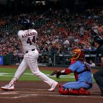 Yordan-Alvarez-conecta-su-9no-HR-del-ano-18042026