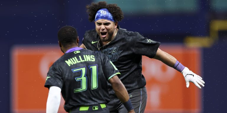 noticia-mlb-Aranda-pelota-pequena-elevan-a-Rays-contra-Yankee