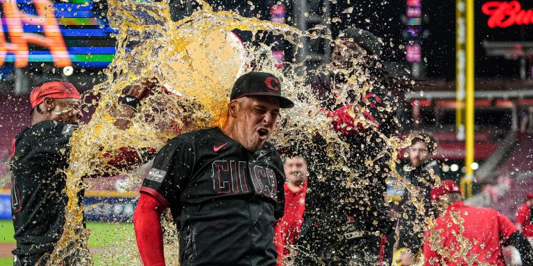 noticia-mlb-Bambinazo-de-oro-de-Lowe-sella-dramatica-remontada