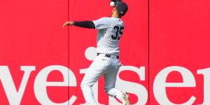 noticia-mlb-CMO-logro-Cody-Bellinger-esta-INCREBLE-atrapada-Ni