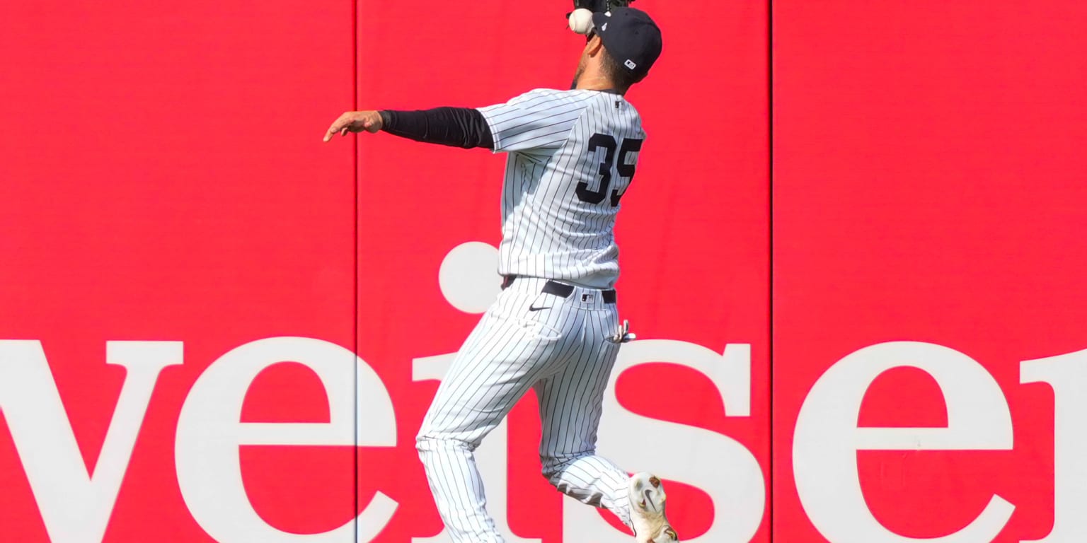 noticia-mlb-CMO-logro-Cody-Bellinger-esta-INCREBLE-atrapada-Ni