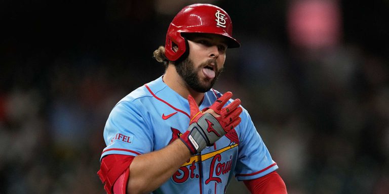 noticia-mlb-Cardenales-pegan-tres-HR-para-vencer-a-Astros-y-ll