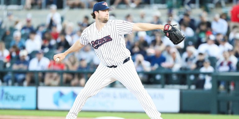 noticia-mlb-Cole-lanza-4