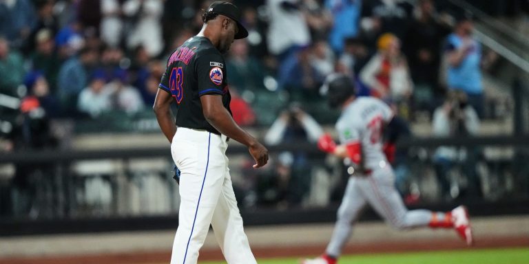 noticia-mlb-Con-el-cerebro-en-piloto-automatico-Brazoban-co