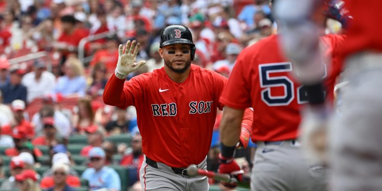 noticia-mlb-Contreras-arrasa-en-su-antiguo-hogar-y-Medias-Roja