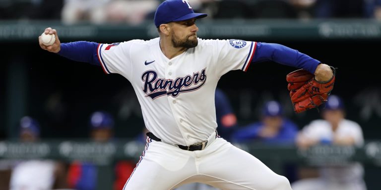 noticia-mlb-Eovaldi-llega-a-1500-K-Higashioka-da-HR-y-Ranger