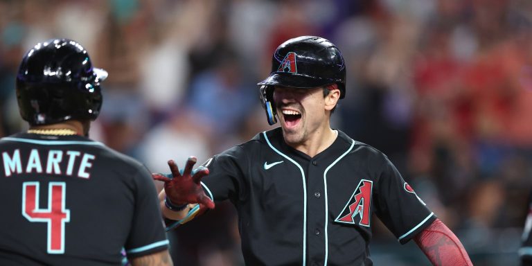 noticia-mlb-Grand-slam-de-Corbin-sella-victoria-de-D-backs-en-