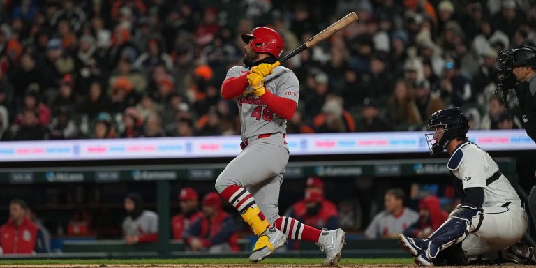noticia-mlb-Herrera-aporta-la-chispa-en-triunfo-y-genera-un-po