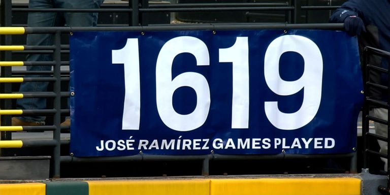 noticia-mlb-J-Ram-a-un-juego-de-alcanzar-el-hito-mas-importa