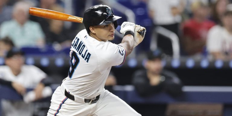 noticia-mlb-Javier-Sanoja-traslada-su-exito-del-Clasico-Mundia