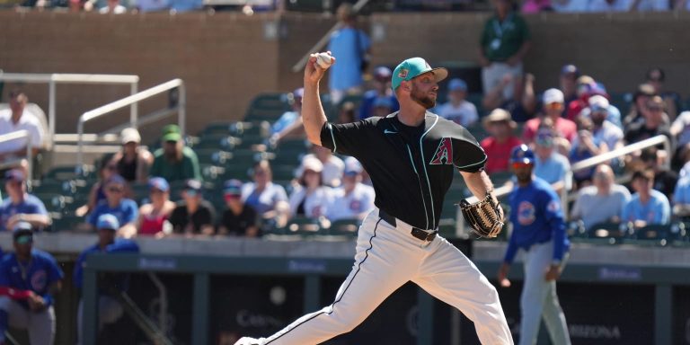 noticia-mlb-Kelly-se-une-a-los-D-backs-en-Filadelfia-y-hara-su