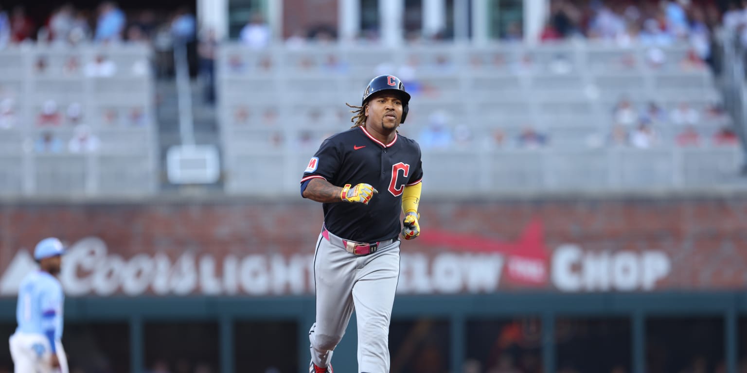 noticia-mlb-Mas-historia-para-J-Ram-Primer-jugador-de-Clevelan