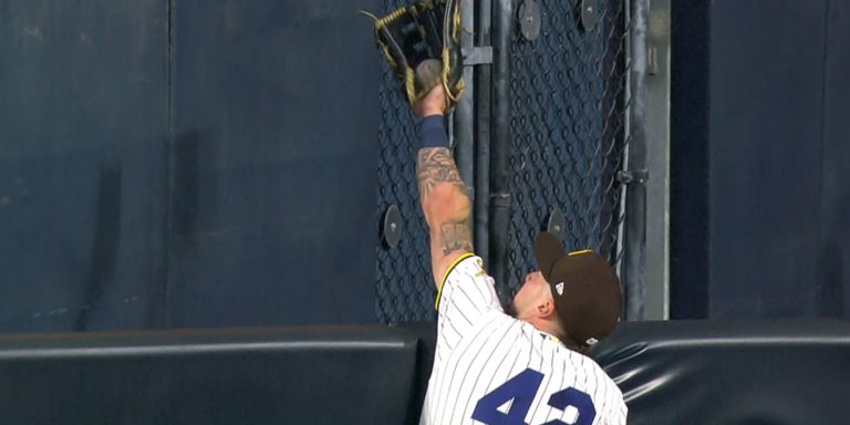 noticia-mlb-Merrill-le-da-a-J-Rod-una-dosis-de-su-propia-medic