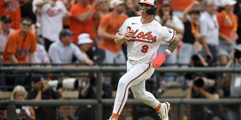 noticia-mlb-ONeill-conmocion-cerebral-inhabilitado-por-los-