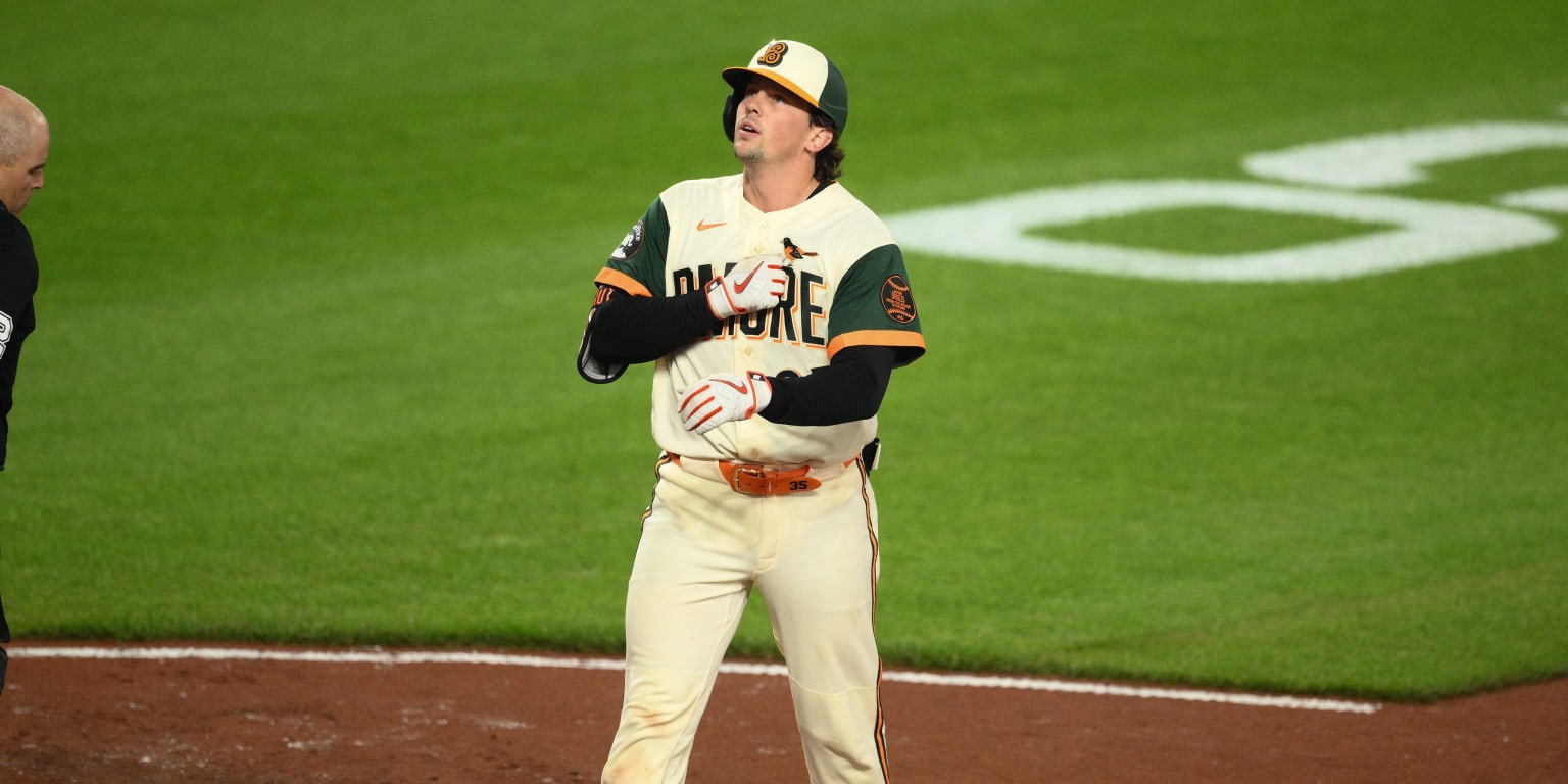 noticia-mlb-Orioles-truenan-con-seis-tablazos-en-Camden-Yards-