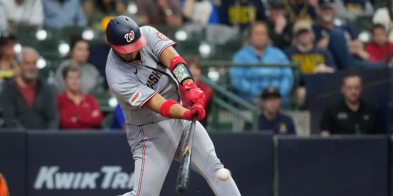 noticia-mlb-Ruiz-dio-la-cara-con-hit-decisivo-que-sello-barrid