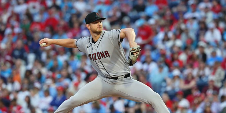 noticia-mlb-Soroka-resiste-y-Arizona-completa-gran-remontada-e