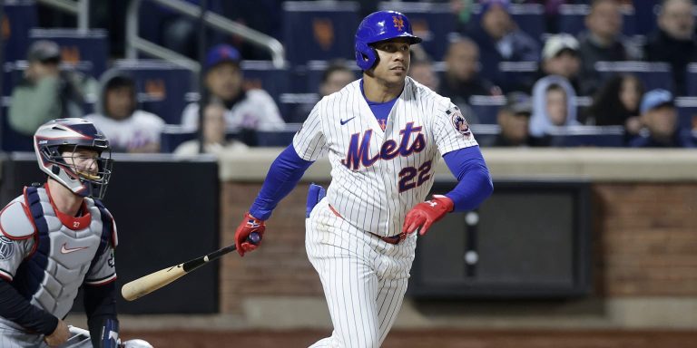 noticia-mlb-Soto-pega-sencillo-en-su-primer-juego-al-regresar-