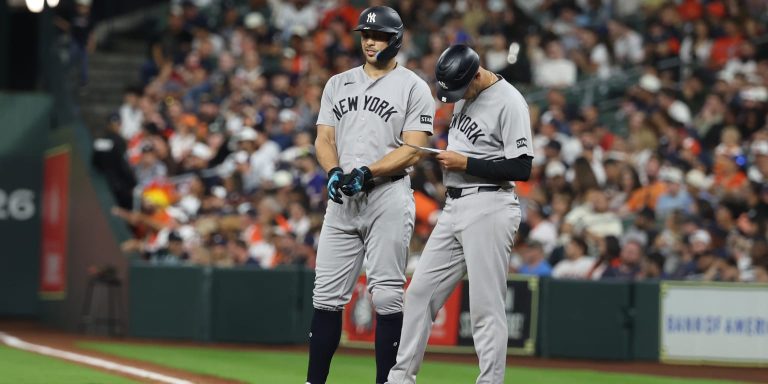 noticia-mlb-Stanton-dia-a-dia-tras-su-salida-de-juego-debido