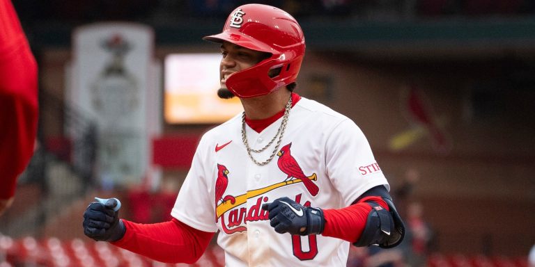 noticia-mlb-Un-solido-bullpen-fija-la-mesa-para-que-Winn-decid