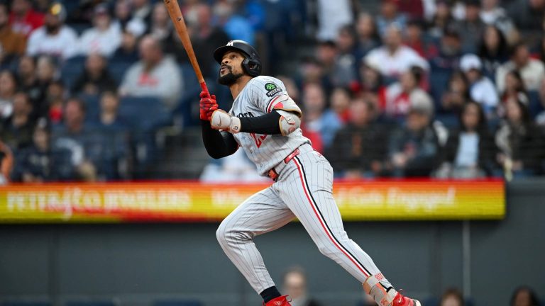 Byron-Buxton-inicia-el-juego-con-jonron-09052026