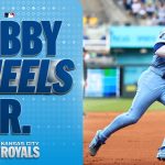 Jonron-dentro-del-parque-de-Bobby-Witt-Jr